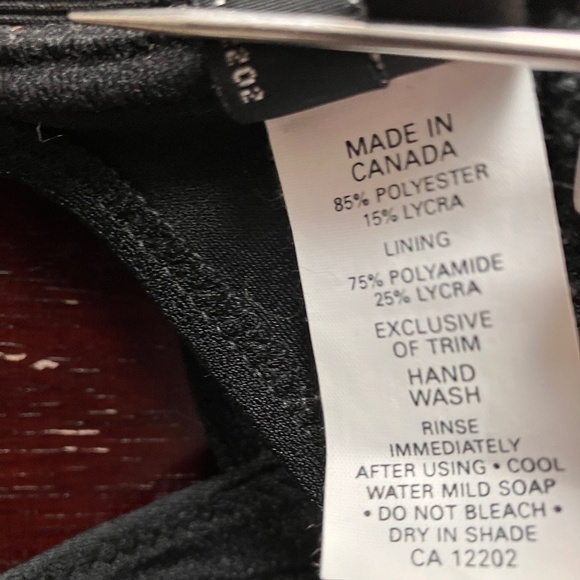 NEW SHAN BLACK BIKINI SET - Picture 3 of 16